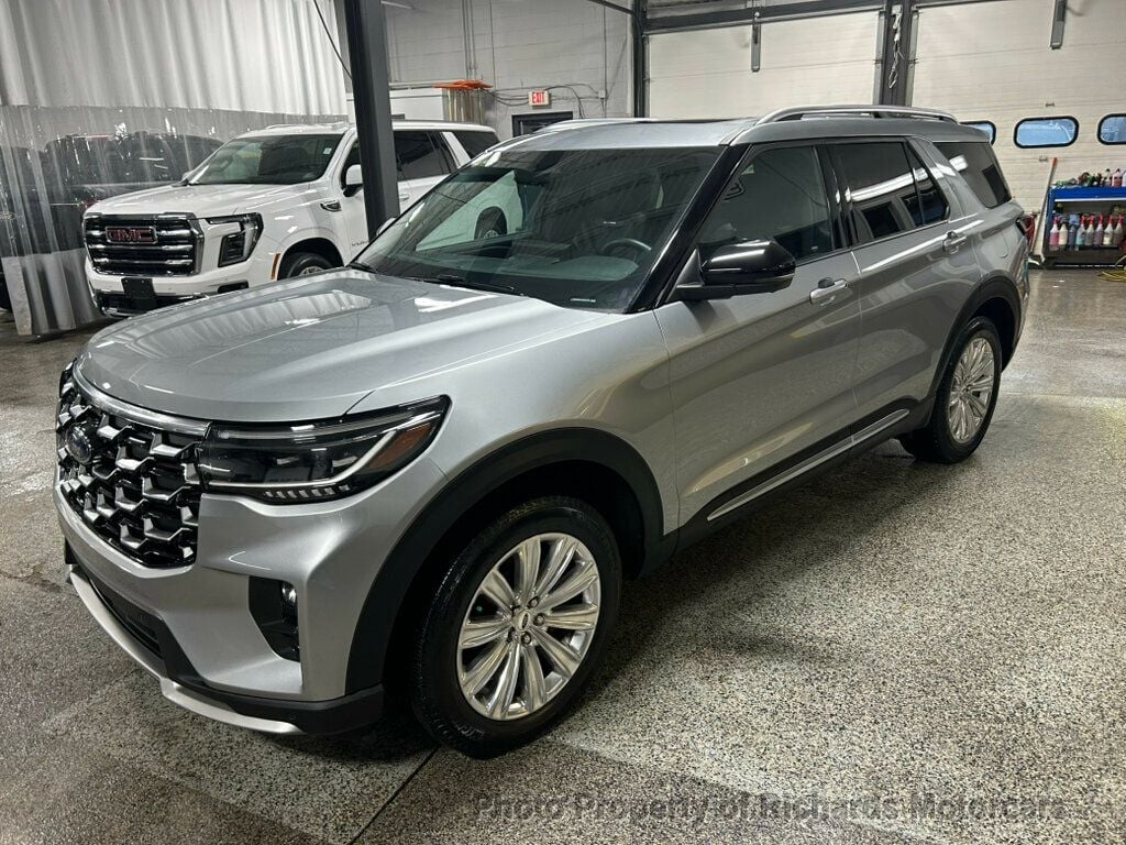 2025 Ford Explorer Platinum 4WD (C15786) - Image 7