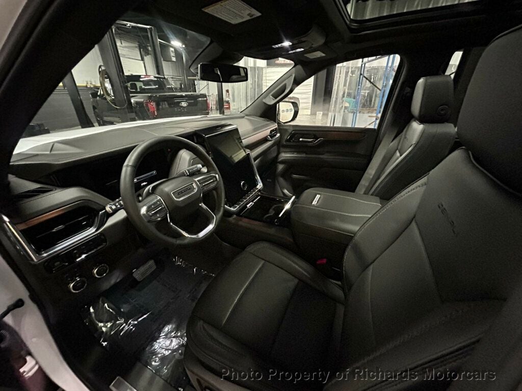 2025 GMC Yukon 4WD 4dr Denali (C15832) - Image 17