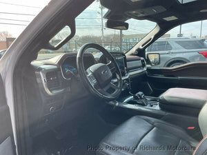 2022 Ford F-150 LARIAT 4WD SuperCrew 5.5' Box (C15705A) - Image 11