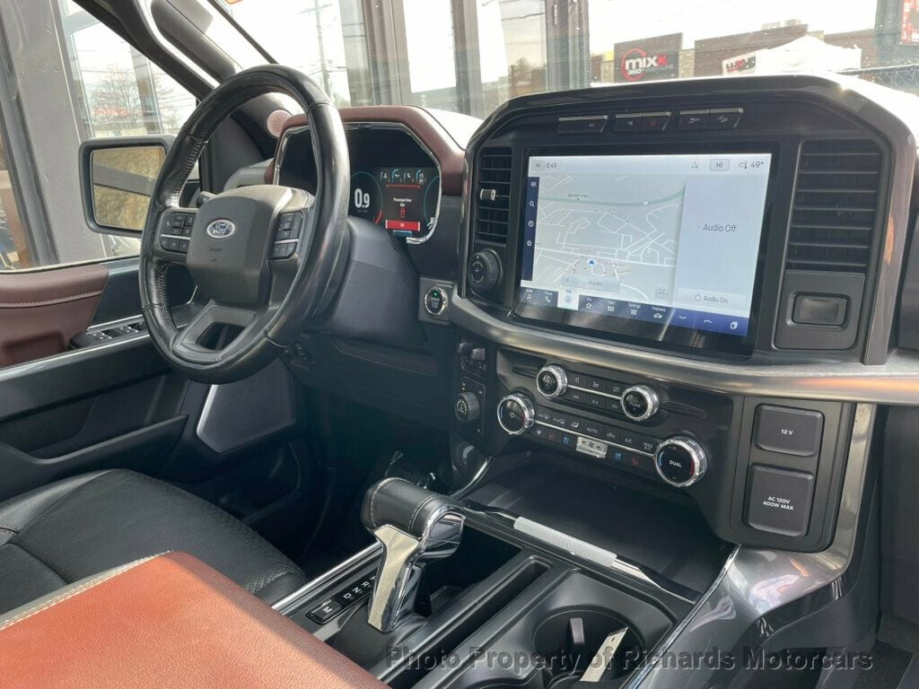 2022 Ford F-150 LARIAT 4WD SuperCrew 5.5' Box (C15705A) - Image 24