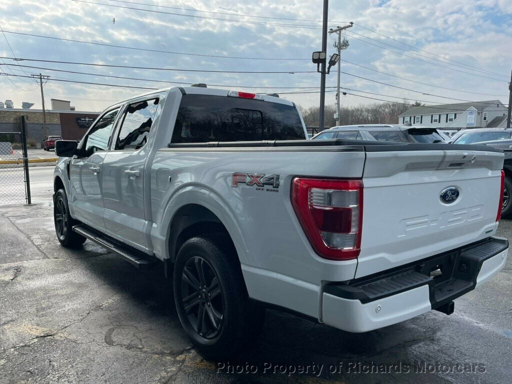 2022 Ford F-150 LARIAT 4WD SuperCrew 5.5' Box (C15705A) - Image 6
