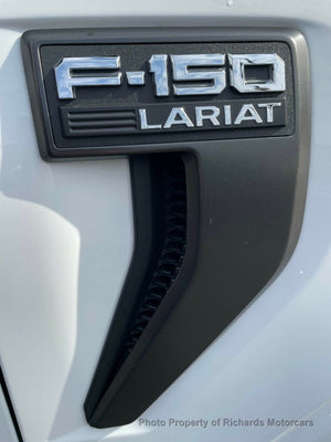 2022 Ford F-150 LARIAT 4WD SuperCrew 5.5' Box (C15705A) - Image 9