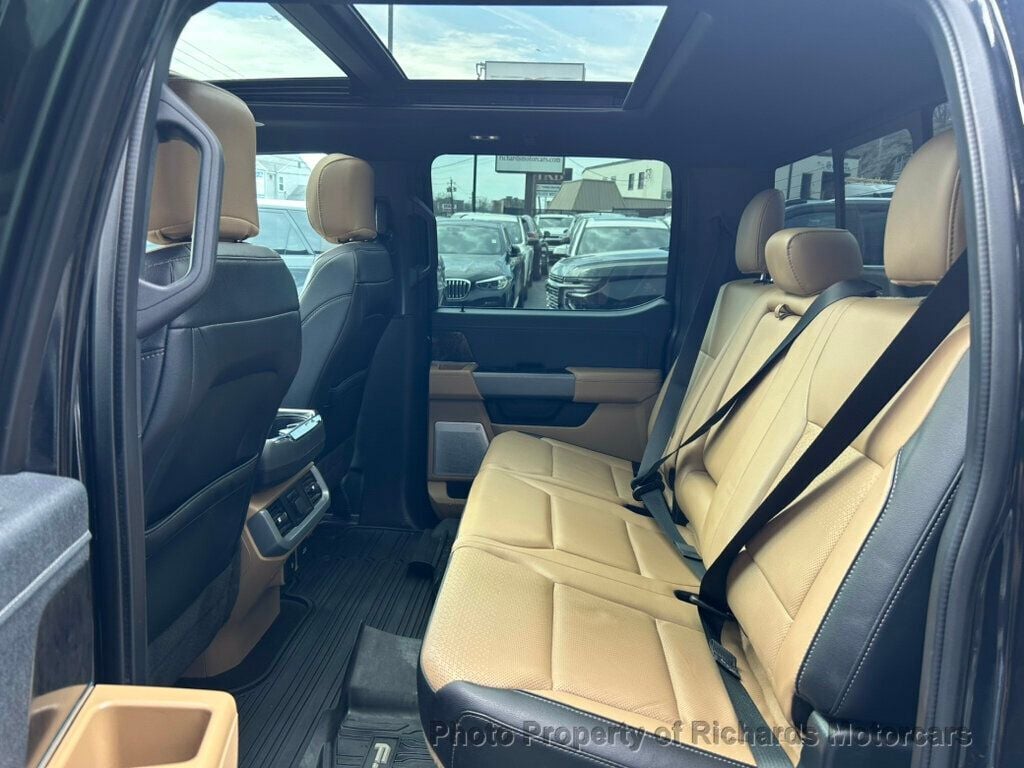 2022 Ford F-150 LARIAT 4WD SuperCrew 6.5' Box (C15878) - Image 18