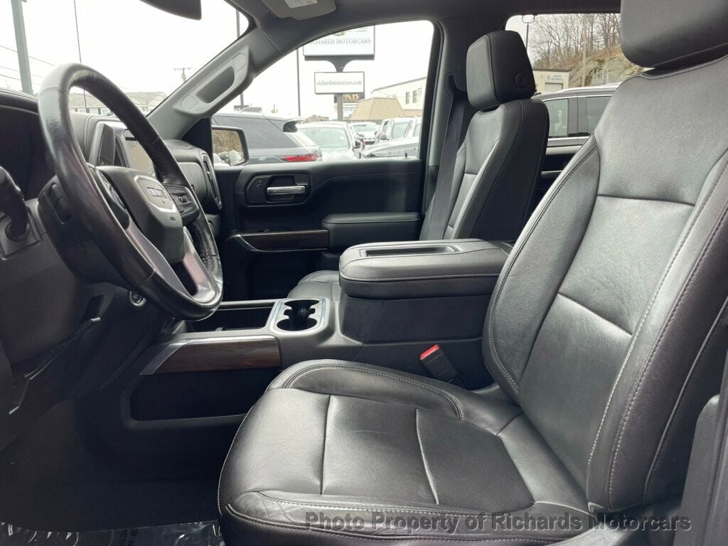 2019 GMC Sierra 1500 4WD Crew Cab 157" SLT (C15895) - Image 10