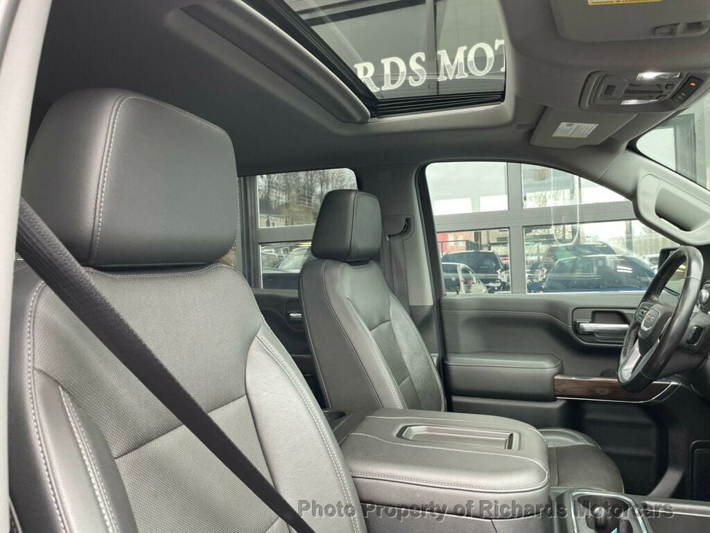 2019 GMC Sierra 1500 4WD Crew Cab 157" SLT (C15895) - Image 21