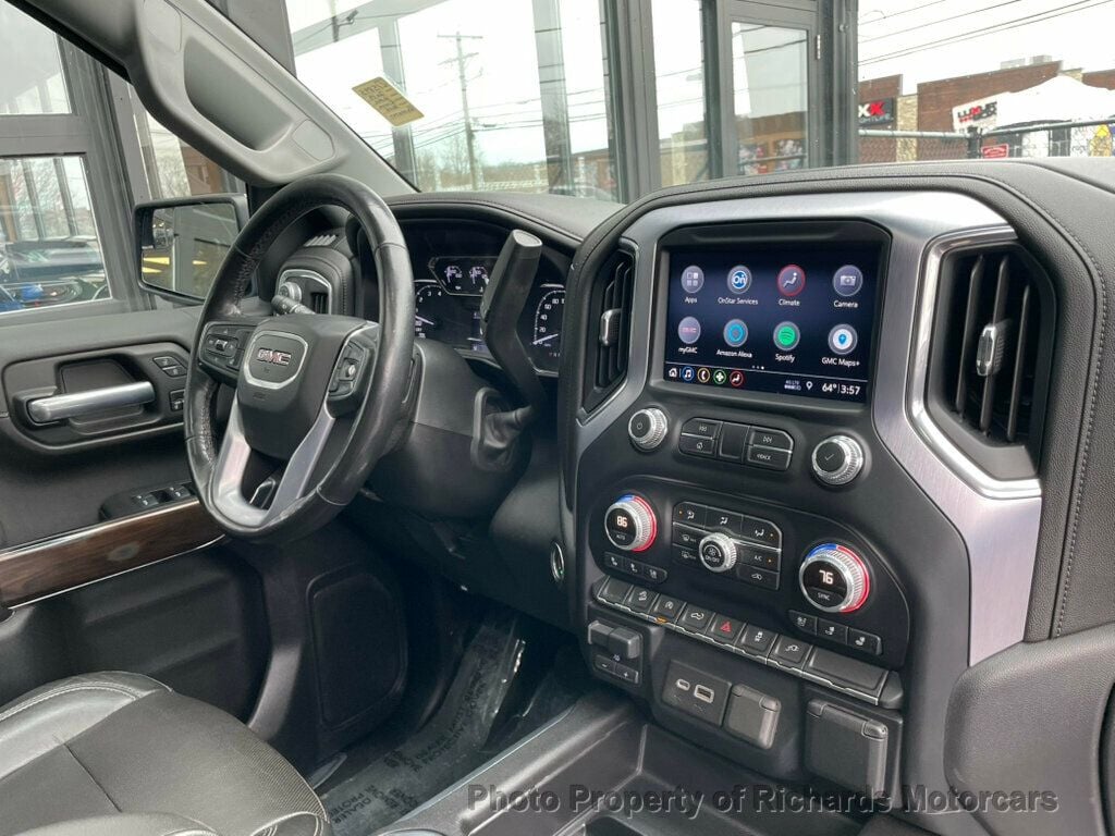 2019 GMC Sierra 1500 4WD Crew Cab 157" SLT (C15895) - Image 22
