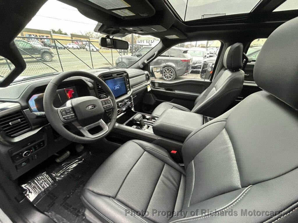 2026 Ford F-150 LARIAT 4WD SuperCrew 5.5' Box (C15891) - Image 13