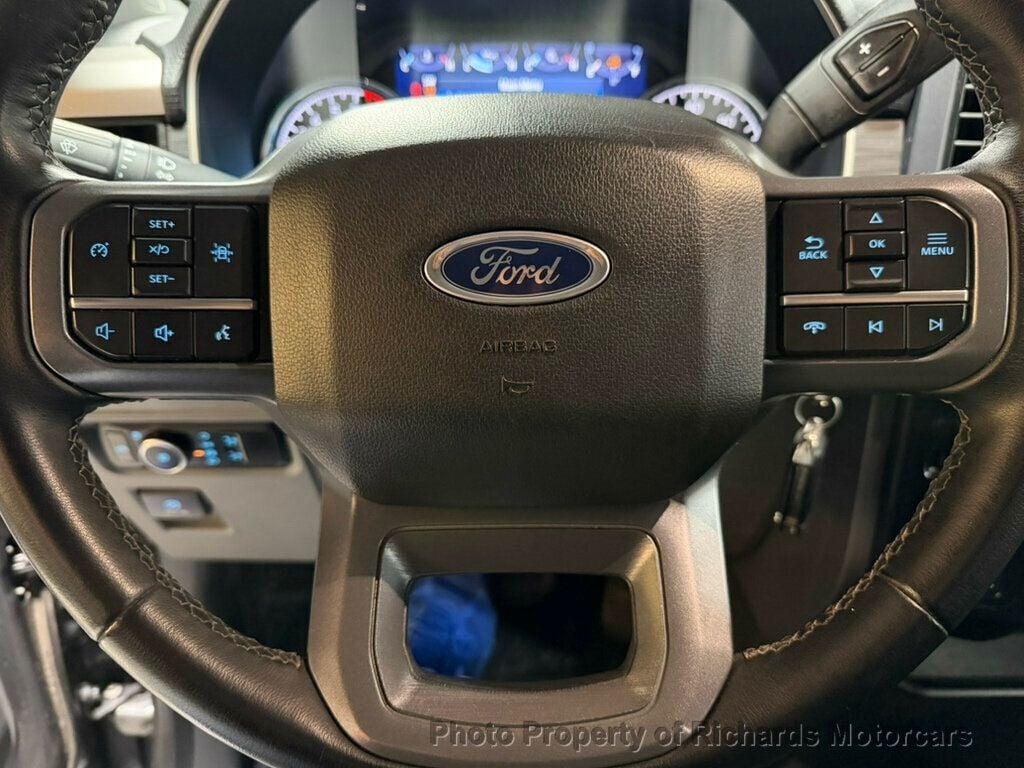 2023 Ford F-150 XLT 4WD SuperCrew 6.5' Box (C15906) - Image 17