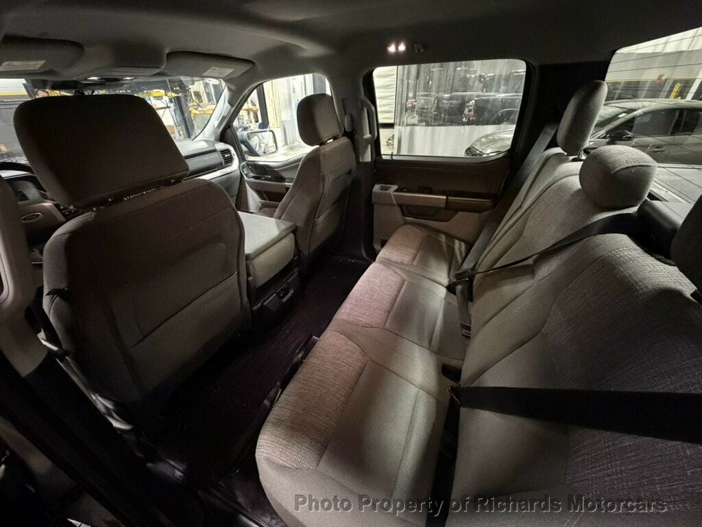 2023 Ford F-150 XLT 4WD SuperCrew 6.5' Box (C15906) - Image 20