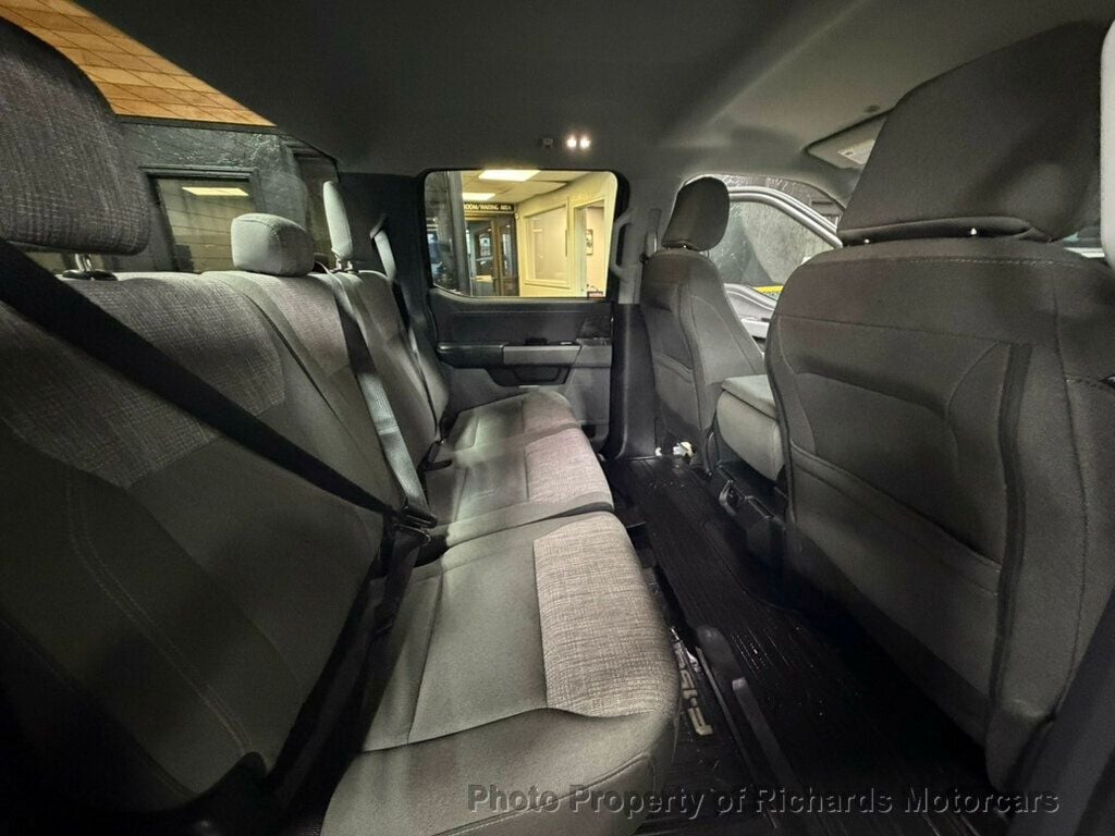 2023 Ford F-150 XLT 4WD SuperCrew 6.5' Box (C15906) - Image 21