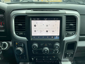 2022 Ram 1500 Classic Express 4x4 Crew Cab 5'7" Box (C15889) - Image 16