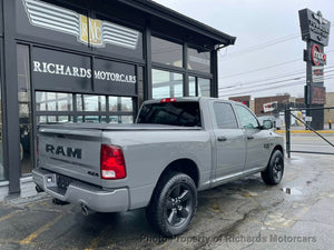 2022 Ram 1500 Classic Express 4x4 Crew Cab 5'7" Box (C15889) - Image 3