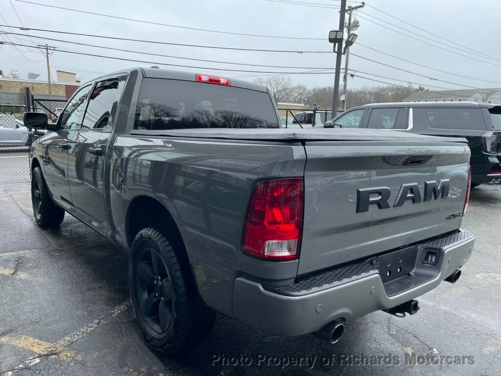 2022 Ram 1500 Classic Express 4x4 Crew Cab 5'7" Box (C15889) - Image 6