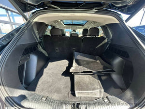2022 Ford Escape Titanium Hybrid AWD (C15858) - Image 18