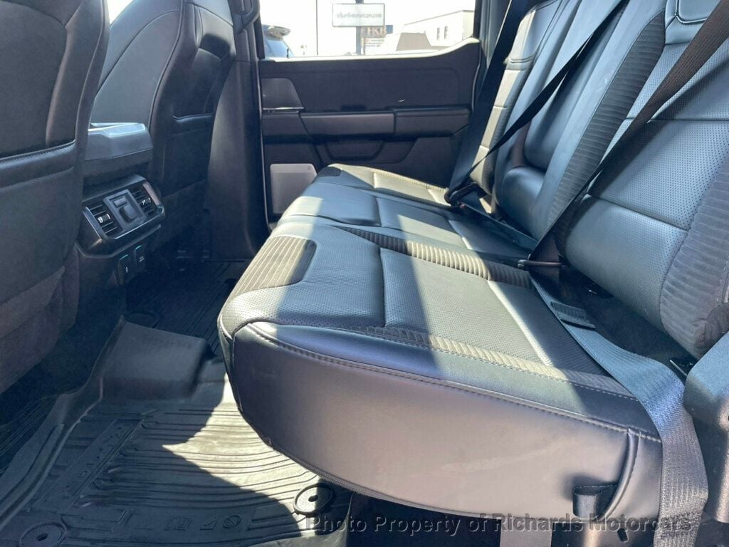2022 Ford F-150 Raptor 4WD SuperCrew 5.5' Box (C15814) - Image 20