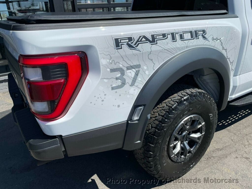 2022 Ford F-150 Raptor 4WD SuperCrew 5.5' Box (C15814) - Image 8