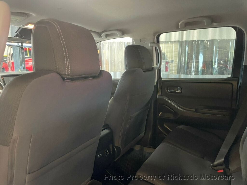 2022 Nissan Frontier Crew Cab 4x4 SV Automatic (C15770) - Image 14