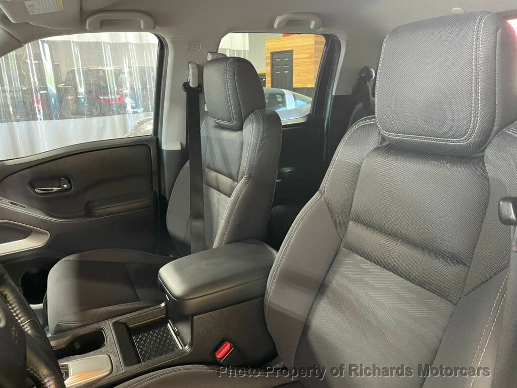 2022 Nissan Frontier Crew Cab 4x4 SV Automatic (C15770) - Image 8