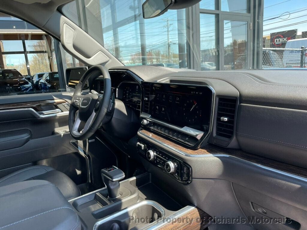 2024 GMC Sierra 1500 4WD Crew Cab 147" Elevation w/3SB (C15766) - Image 24