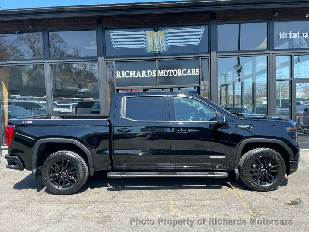 2024 GMC Sierra 1500 4WD Crew Cab 147" Elevation w/3SB (C15766) - Image 2