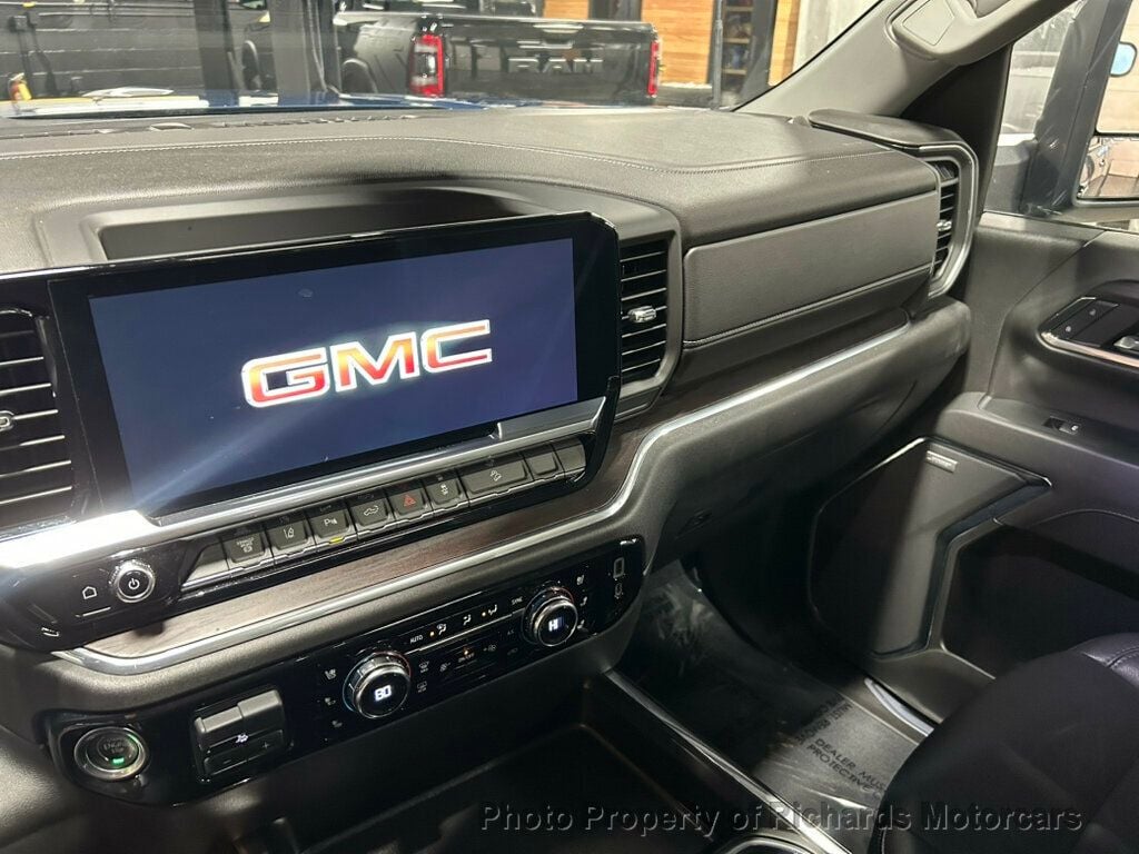 2024 GMC Sierra 2500HD 4WD Crew Cab 159" SLT (C15883) - Image 16