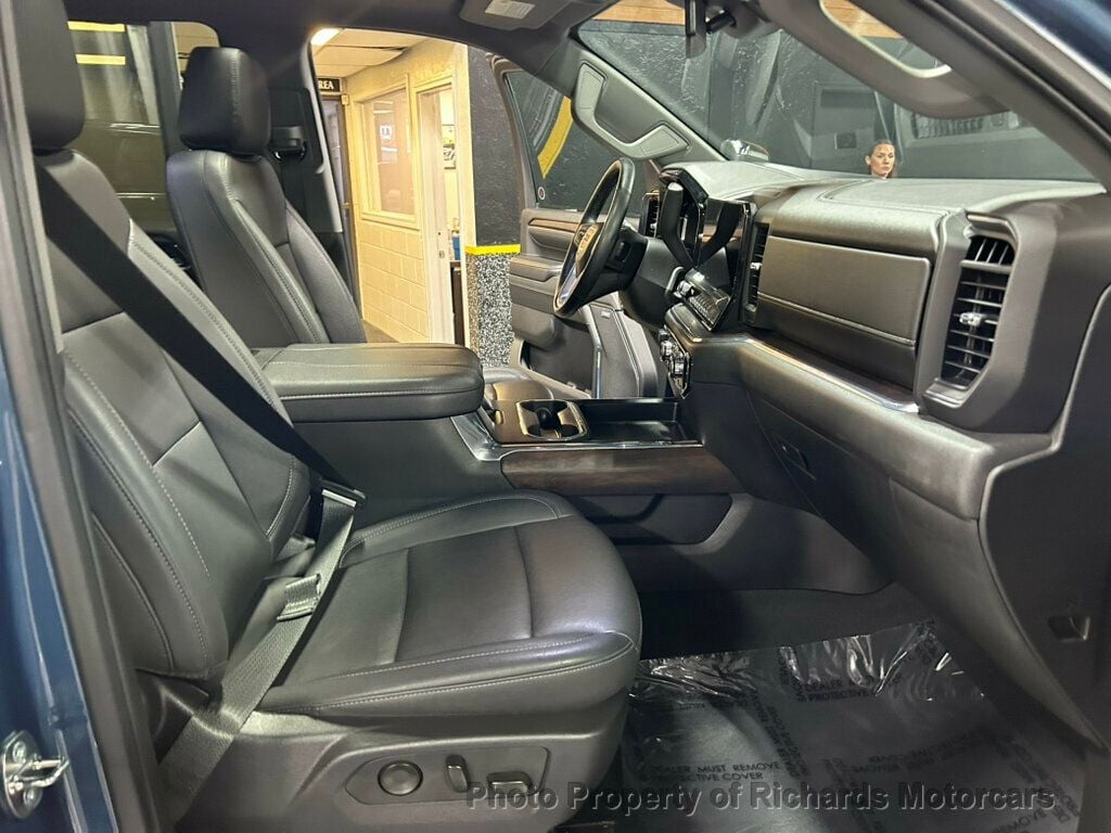 2024 GMC Sierra 2500HD 4WD Crew Cab 159" SLT (C15883) - Image 22