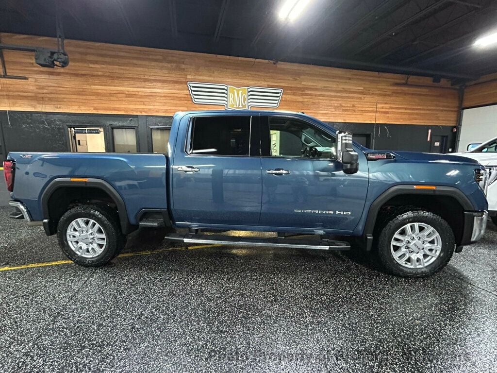 2024 GMC Sierra 2500HD 4WD Crew Cab 159" SLT (C15883) - Image 2