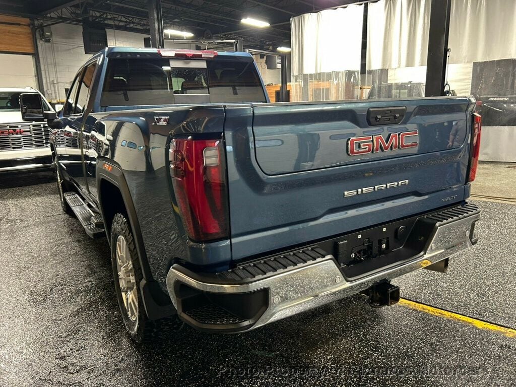 2024 GMC Sierra 2500HD 4WD Crew Cab 159" SLT (C15883) - Image 5