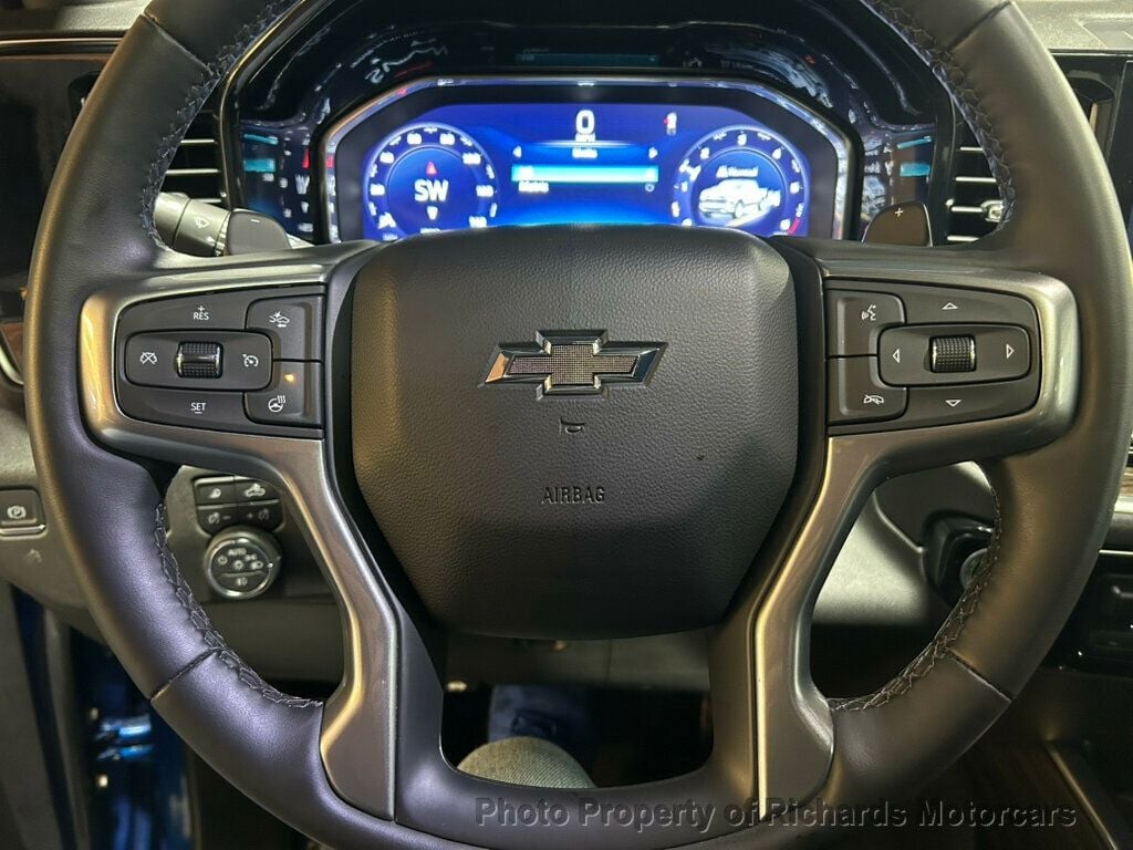 2024 Chevrolet Silverado 1500 4WD Crew Cab 147" RST (C15884) - Image 17