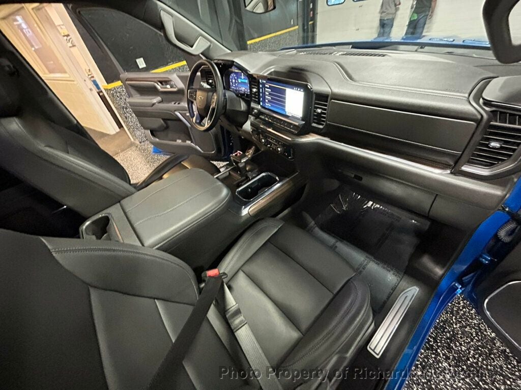 2024 Chevrolet Silverado 1500 4WD Crew Cab 147" RST (C15884) - Image 24