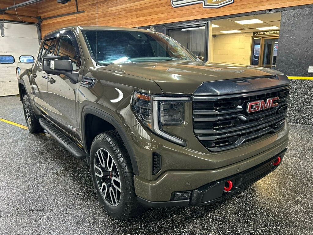 2024 GMC Sierra 1500 4WD Crew Cab 147" AT4 (C15914) - Image 10