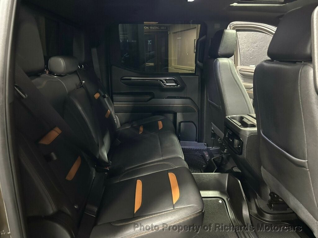 2024 GMC Sierra 1500 4WD Crew Cab 147" AT4 (C15914) - Image 21