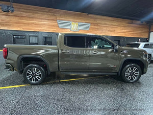 2024 GMC Sierra 1500 4WD Crew Cab 147" AT4 (C15914) - Image 2