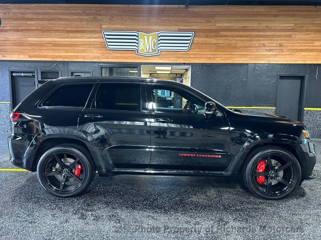 2018 Jeep Grand Cherokee SRT 4x4 (C15828A) - Image 11
