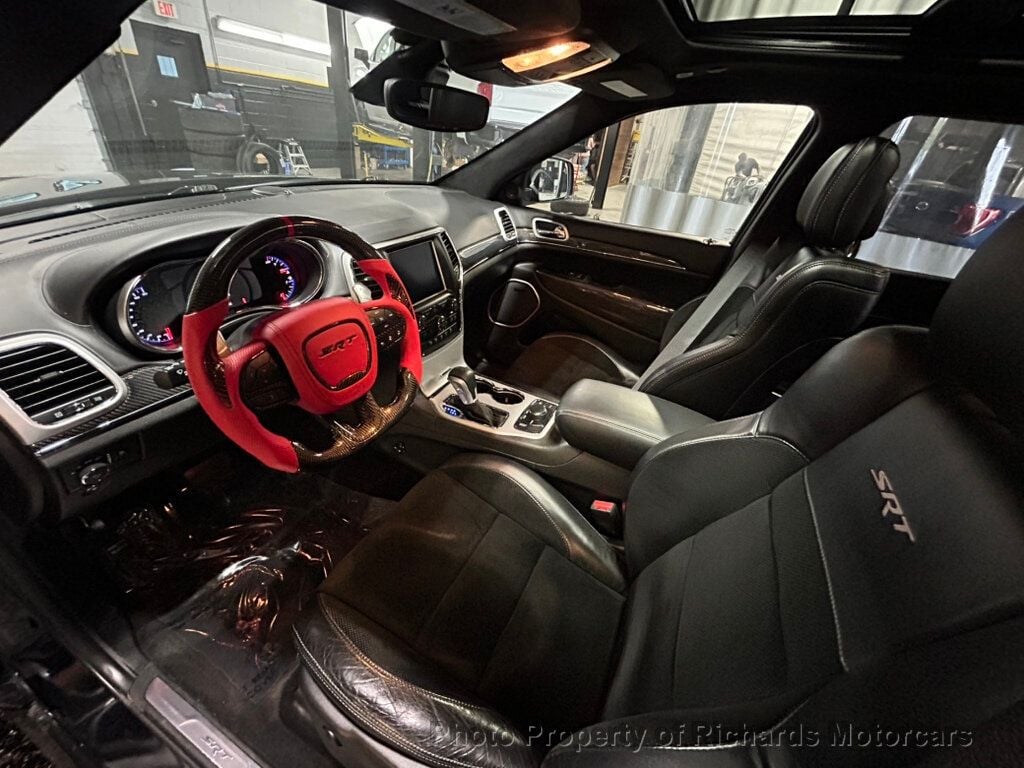 2018 Jeep Grand Cherokee SRT 4x4 (C15828A) - Image 15