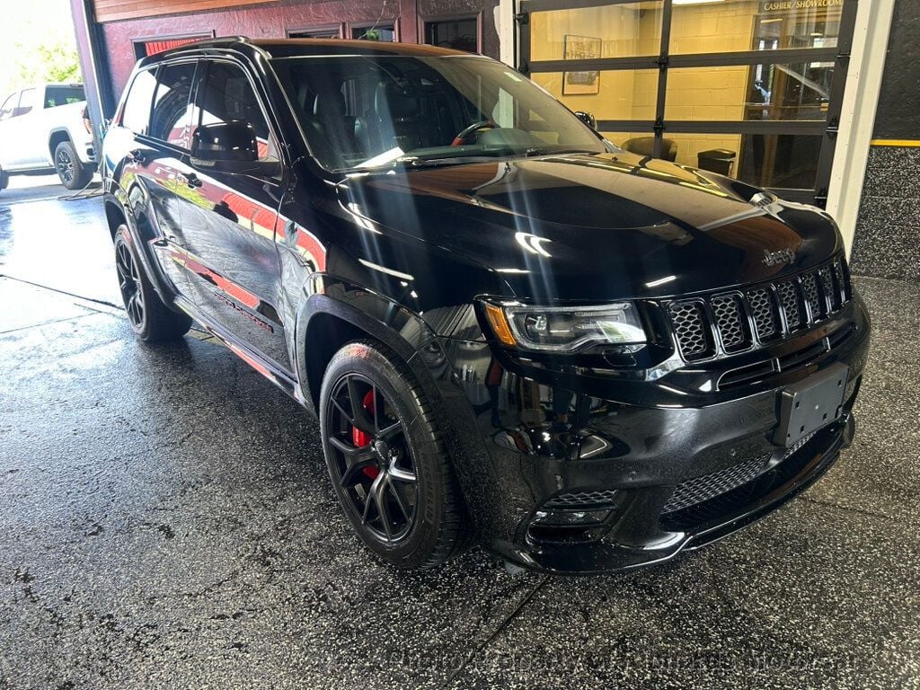 2018 Jeep Grand Cherokee SRT 4x4 (C15828A) - Image 9