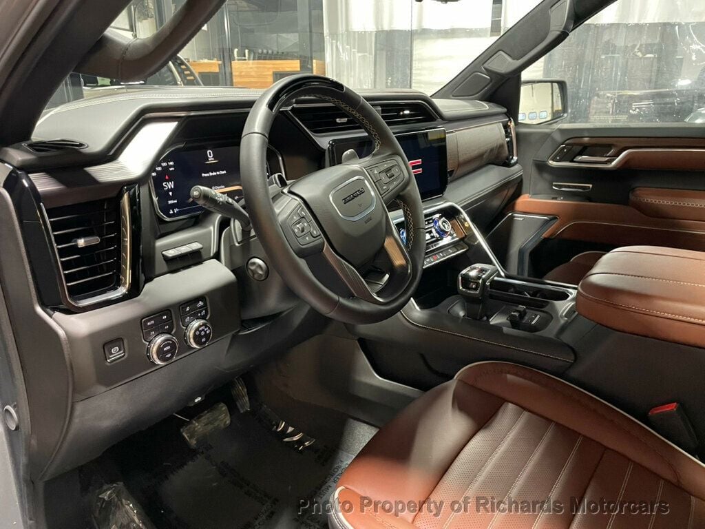2026 GMC Sierra 1500 4WD Crew Cab 147" Denali Ultimate (C15923) - Image 13