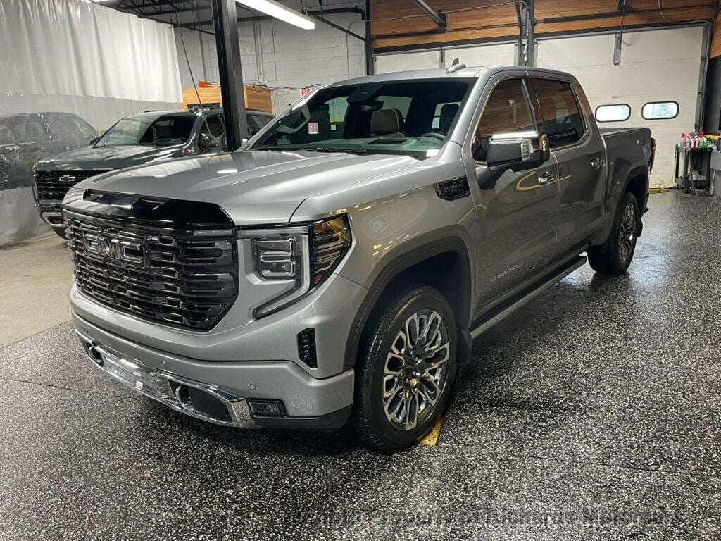 2026 GMC Sierra 1500 4WD Crew Cab 147" Denali Ultimate (C15923) - Image 4