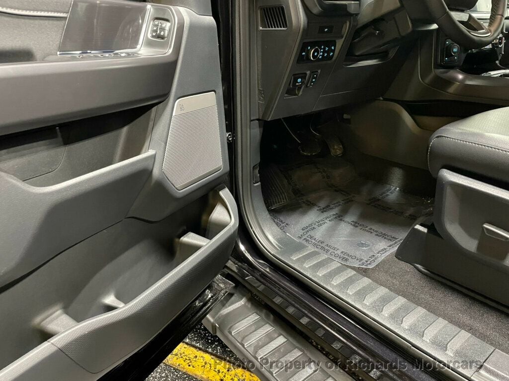 2026 Ford F-150 LARIAT 4WD SuperCrew 5.5' Box (C15922) - Image 10