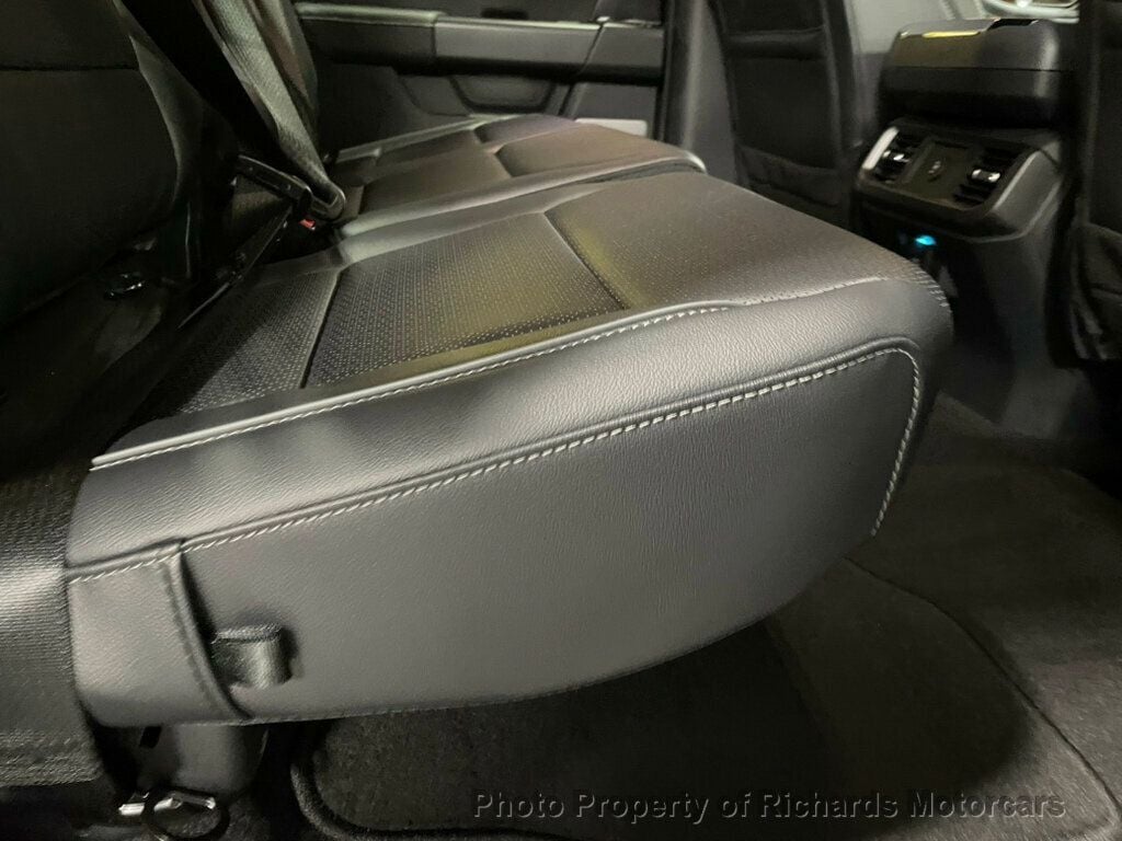 2026 Ford F-150 LARIAT 4WD SuperCrew 5.5' Box (C15922) - Image 20