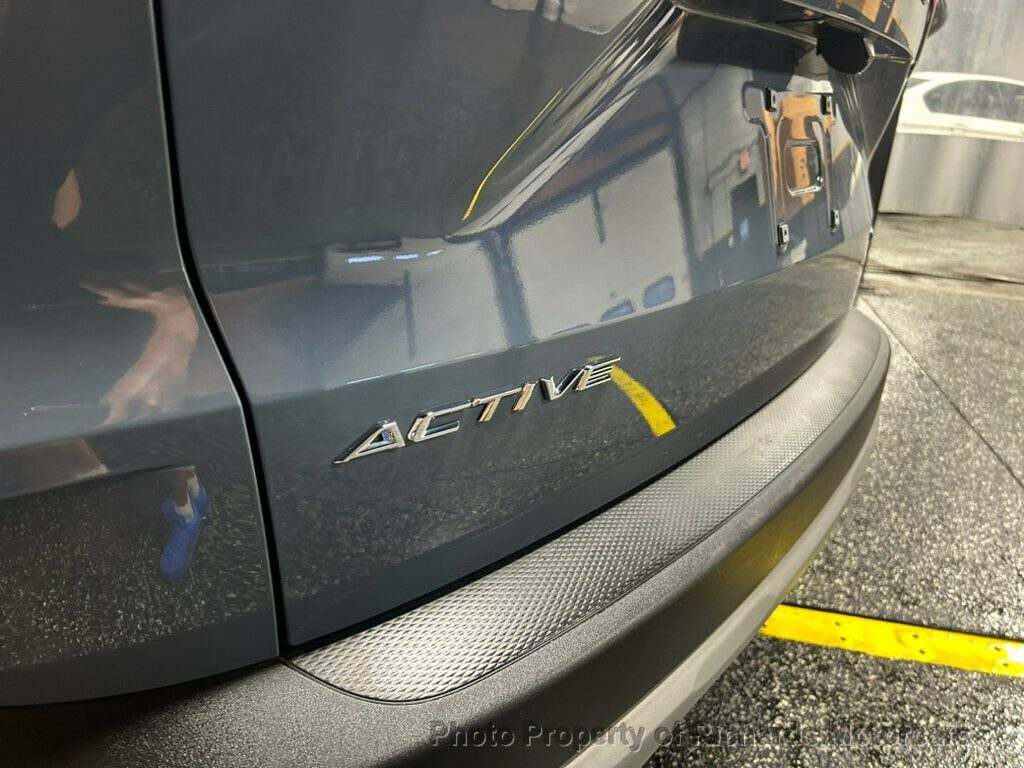 2025 Ford Escape Active AWD (C15859) - Image 11