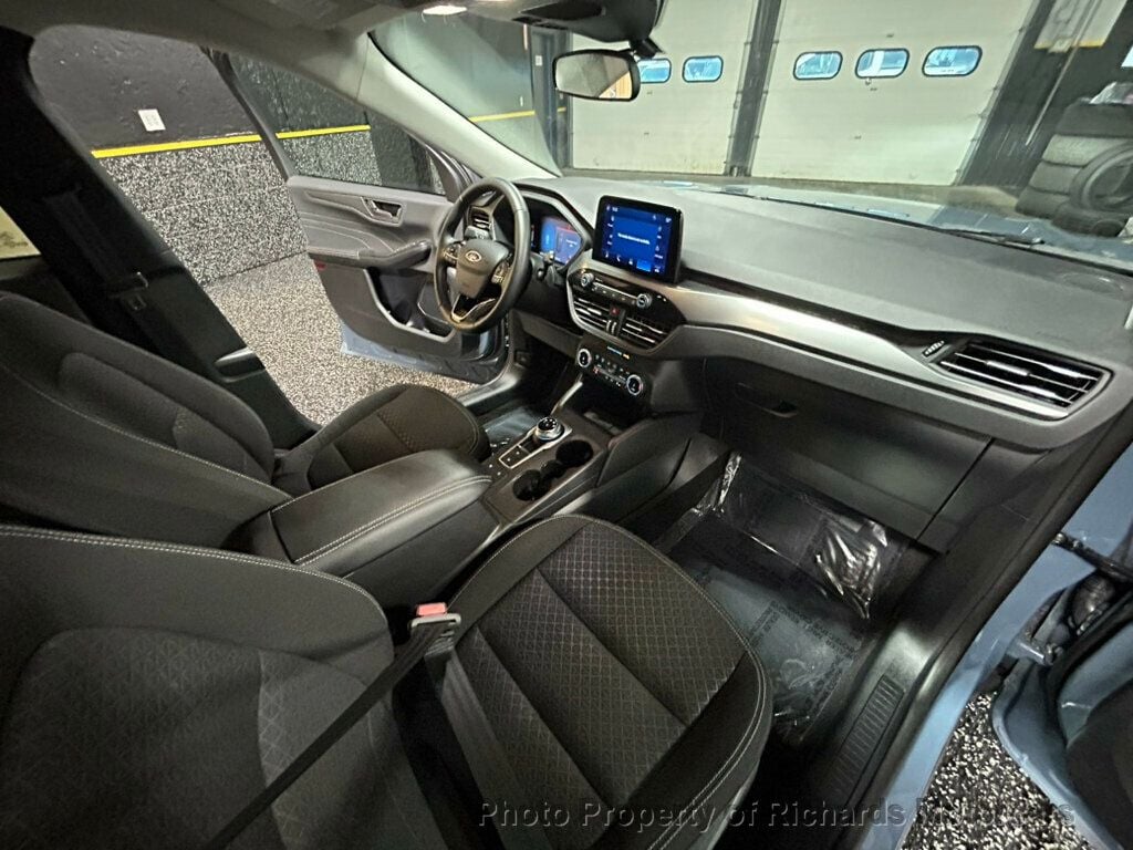 2025 Ford Escape Active AWD (C15859) - Image 22