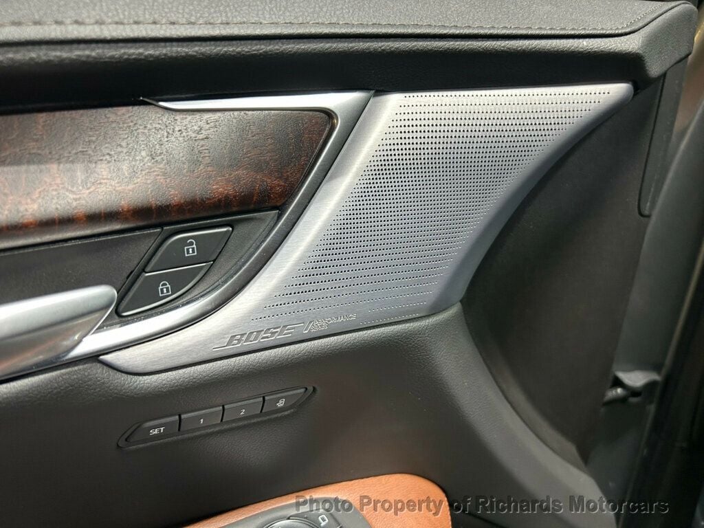 2024 Cadillac XT5 AWD 4dr Sport (C15937) - Image 18