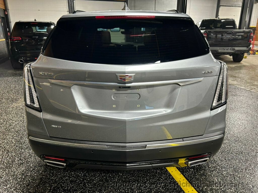2024 Cadillac XT5 AWD 4dr Sport (C15937) - Image 4