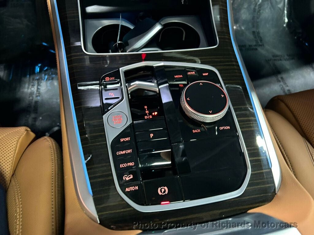 2025 BMW X5 xDrive40i Sports Activity Vehicle (C15963) - Image 14