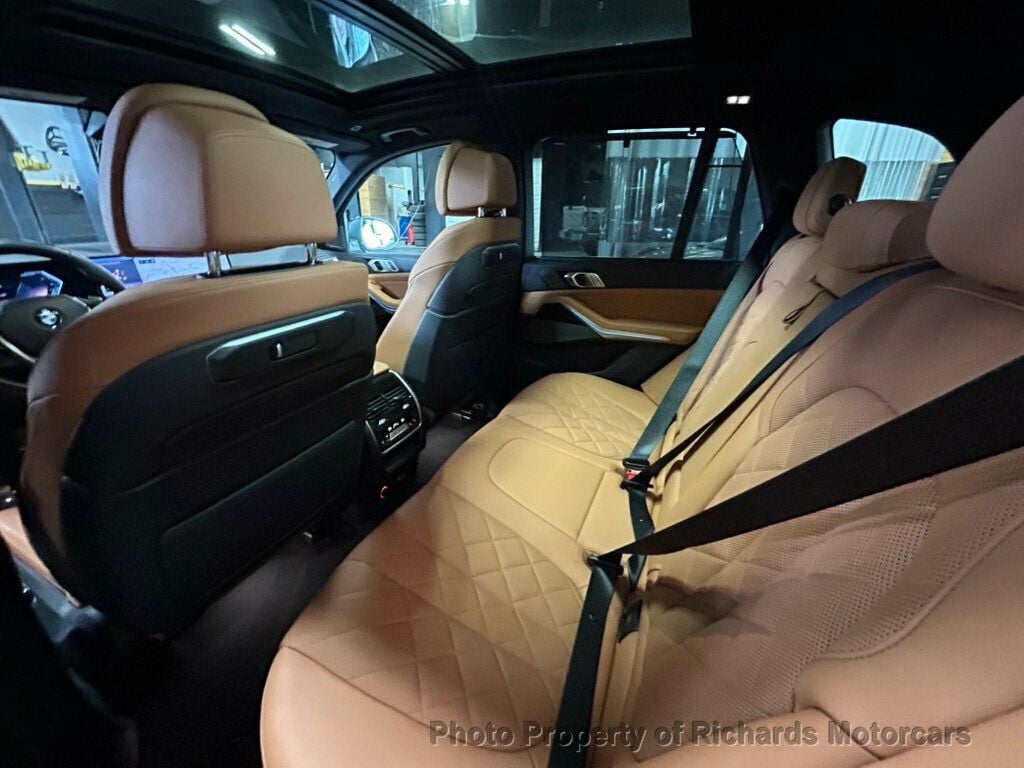 2025 BMW X5 xDrive40i Sports Activity Vehicle (C15963) - Image 19