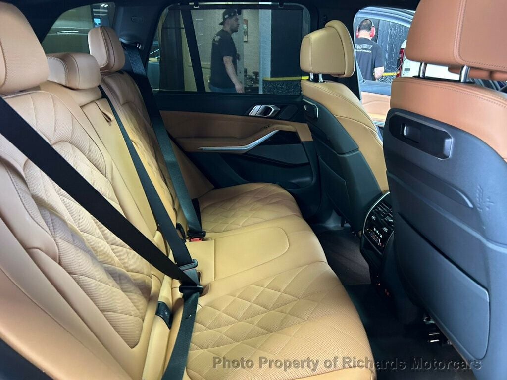 2025 BMW X5 xDrive40i Sports Activity Vehicle (C15963) - Image 23