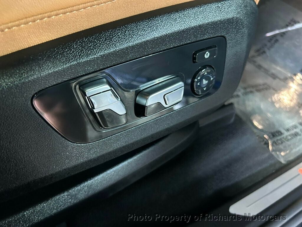 2025 BMW X5 xDrive40i Sports Activity Vehicle (C15963) - Image 27