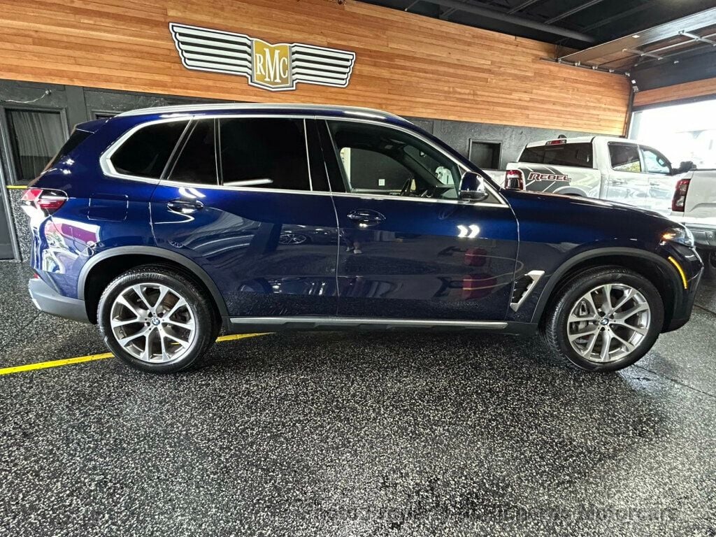 2025 BMW X5 xDrive40i Sports Activity Vehicle (C15963) - Image 2