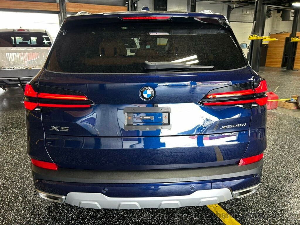 2025 BMW X5 xDrive40i Sports Activity Vehicle (C15963) - Image 4
